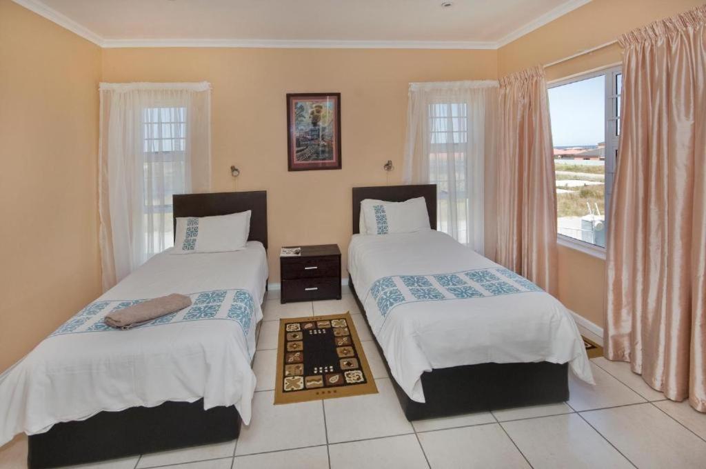 Guest house Dolphin Dance Port Elizabeth